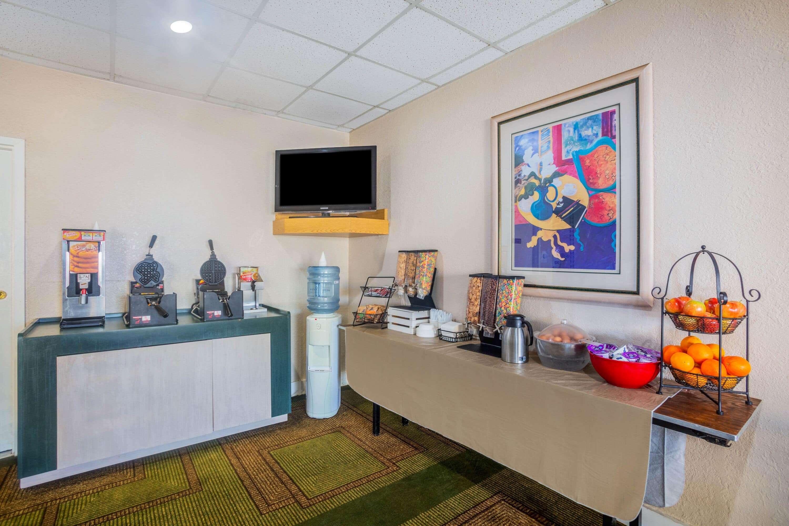 Days Inn By Wyndham Del Rio Extérieur photo